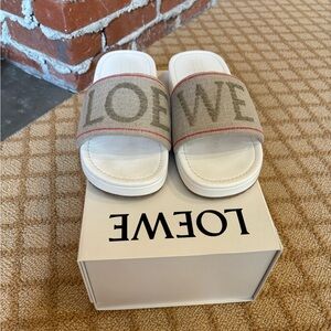 Loewe Beige and White Logo Slides Size 41